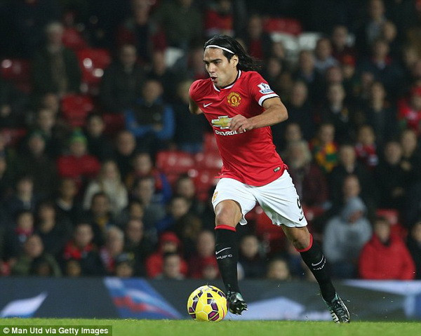 Manchester United mua Falcao về để "làm nóng" phòng y tế? ảnh 1