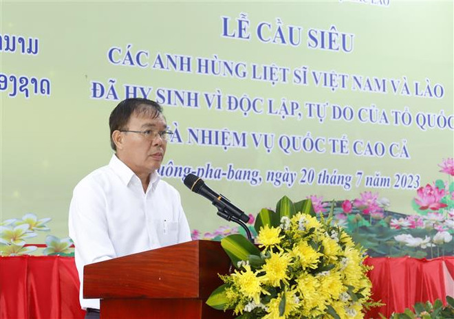 Lễ cầu siêu cho các Anh hùng Liệt sỹ Việt Nam và Lào tại Luang Prabang ảnh 3