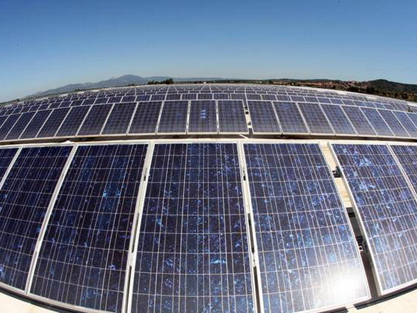 Italy là hình mẫu trong việc sản xuất năng lượng mặt trời ảnh 1