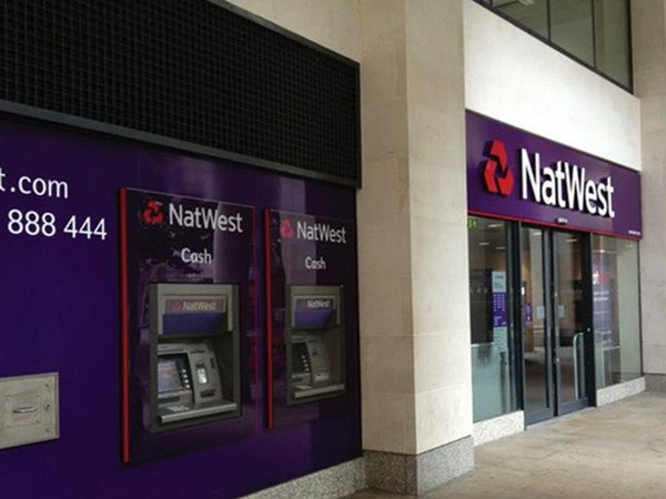 Ngân hàng Anh đóng mọi tài khoản của mạng truyền hình Nga ảnh 1