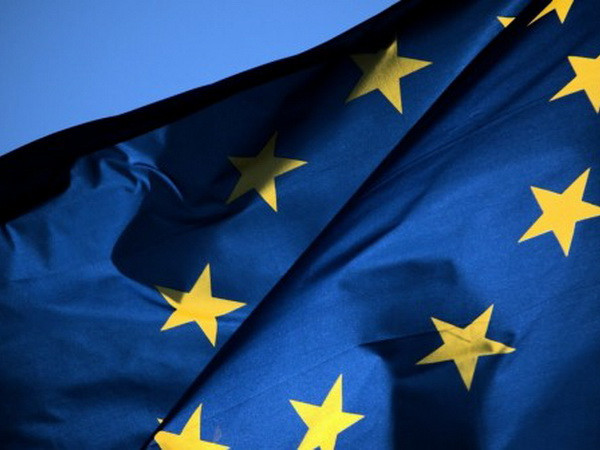 EU sẽ không xem xét các biện pháp trừng phạt nhằm vào Nga ảnh 1