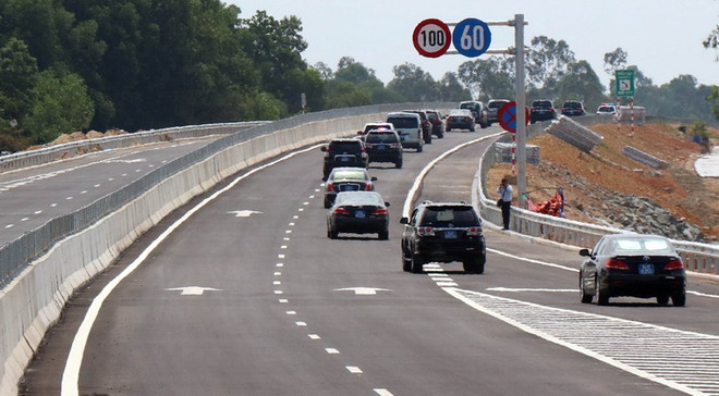 Phấn đấu hoàn thành đúng tiến độ cao tốc Bắc-Nam phía Đông ảnh 1