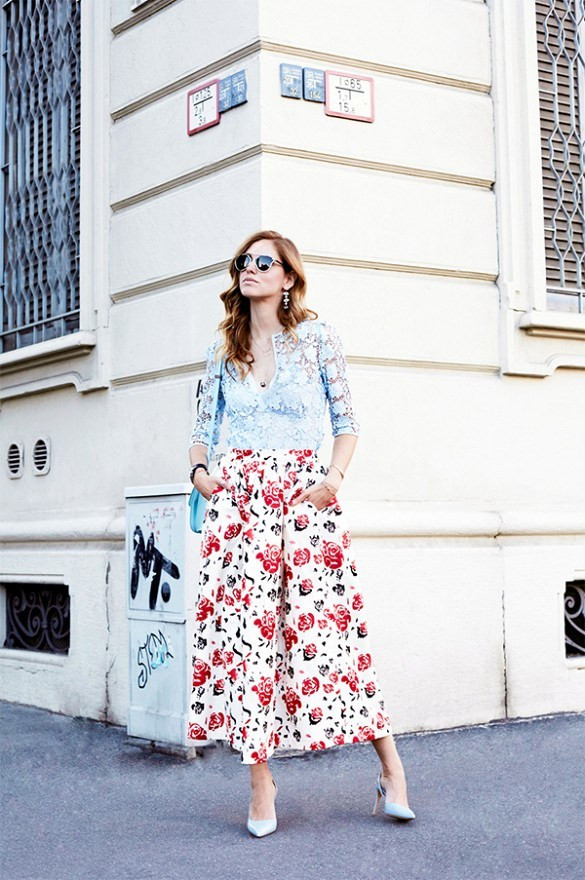 Diện chân váy midi đẹp như tín đồ thời trang thế giới ảnh 6