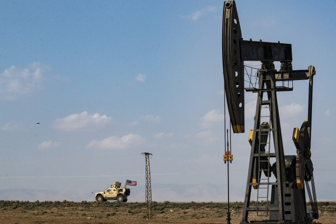 Nga, Iran chỉ trích sự hiện diện của quân đội Mỹ gần mỏ dầu của Syria ảnh 1