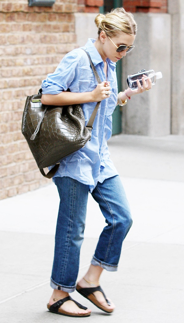 7 xu hướng thời trang "để đời" của Mary-Kate và Ashley Olsen ảnh 1