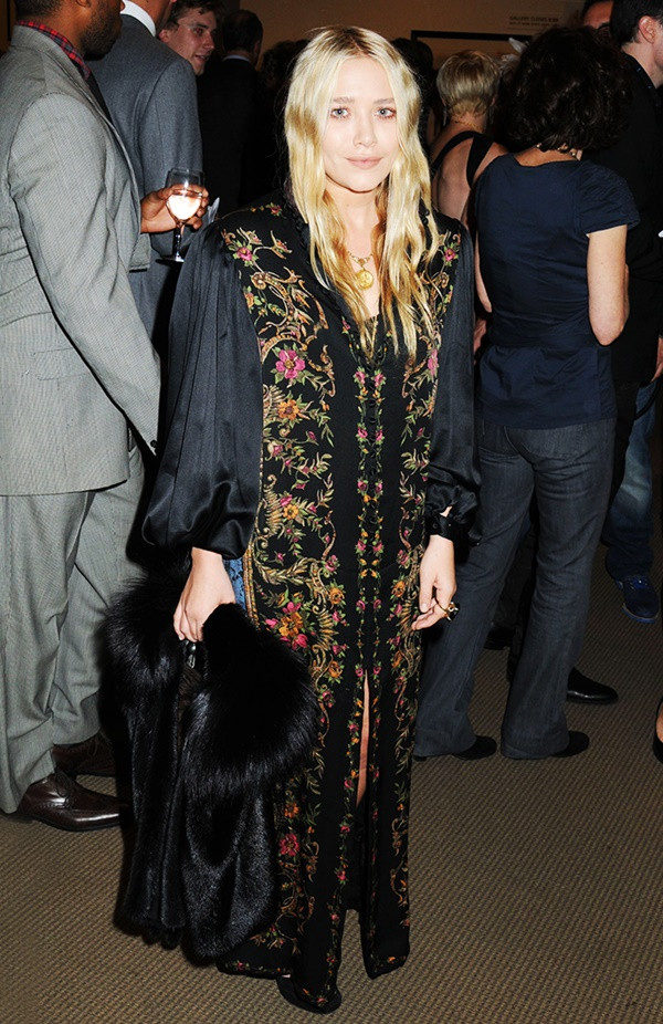 7 xu hướng thời trang "để đời" của Mary-Kate và Ashley Olsen ảnh 5