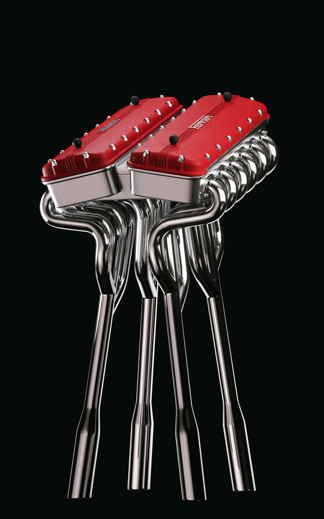 Sách về lịch sử hãng Ferrari đắt hơn cả một chiếc xe sang ảnh 2