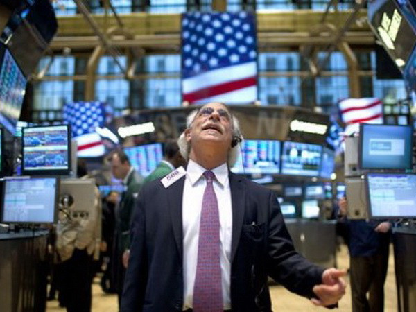 Chỉ số chứng khoán Mỹ S&P 500 lên mức cao kỷ lục mới ảnh 1