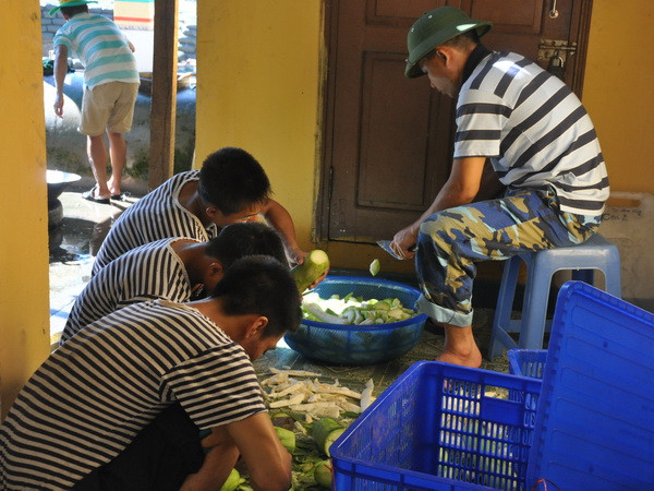 Khám phá chuyện bếp núc của các chiến sĩ ở Trường Sa ảnh 2
