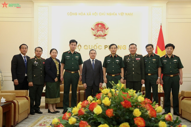 Đại tướng Phan Văn Giang tiếp Đại sứ Lào nhân dịp kết thúc nhiệm kỳ ảnh 1