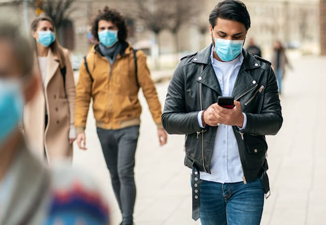 Apple giúp người dùng dễ dàng bỏ qua Face ID khi mở khóa iPhone ảnh 1