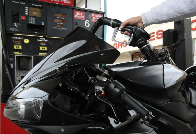 Giá dầu châu Á biến động trái chiều trước thềm cuộc gặp OPEC ảnh 1