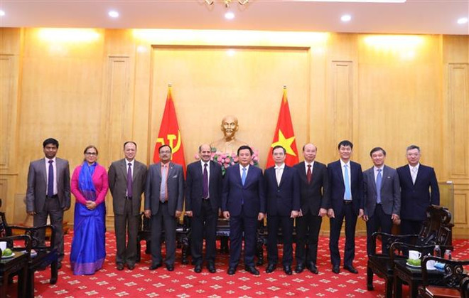 Đẩy mạnh hợp tác nghiên cứu các vấn đề về quan hệ Việt Nam-Ấn Độ ảnh 3