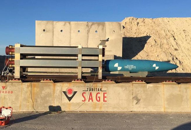 Thổ Nhĩ Kỳ thử nghiệm thành công bom trong rãnh siêu thanh ảnh 1