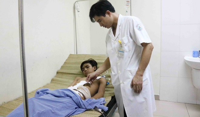 Phẫu thuật thành công cho bệnh nhân bị đa chấn thương nặng ở mông ảnh 1