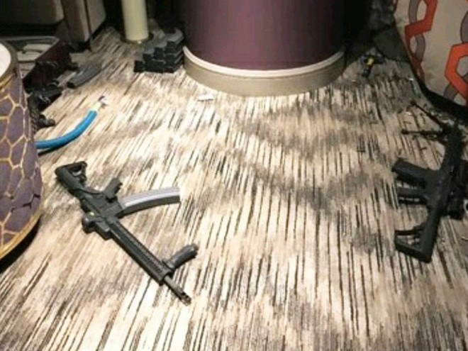 Vụ xả súng tại Las Vegas: Khi giữ súng dễ như giữ... đồ chơi ảnh 1