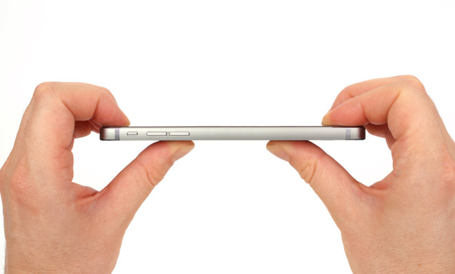 Hé lộ tài liệu "động trời" Apple bán iPhone 6 dù biết sản phẩm bị cong ảnh 1