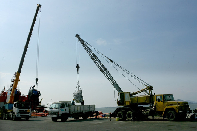 [Photo] Cảng Vietsovpetro phấn đấu đạt doanh thu 500 tỷ đồng ảnh 2