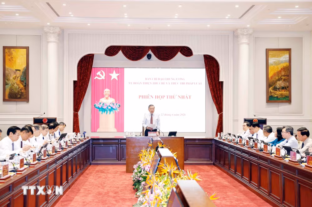 Tạo chuyển biến đo được trong cắt giảm thủ tục hành chính, tháo gỡ điểm nghẽn thể chế ảnh 1