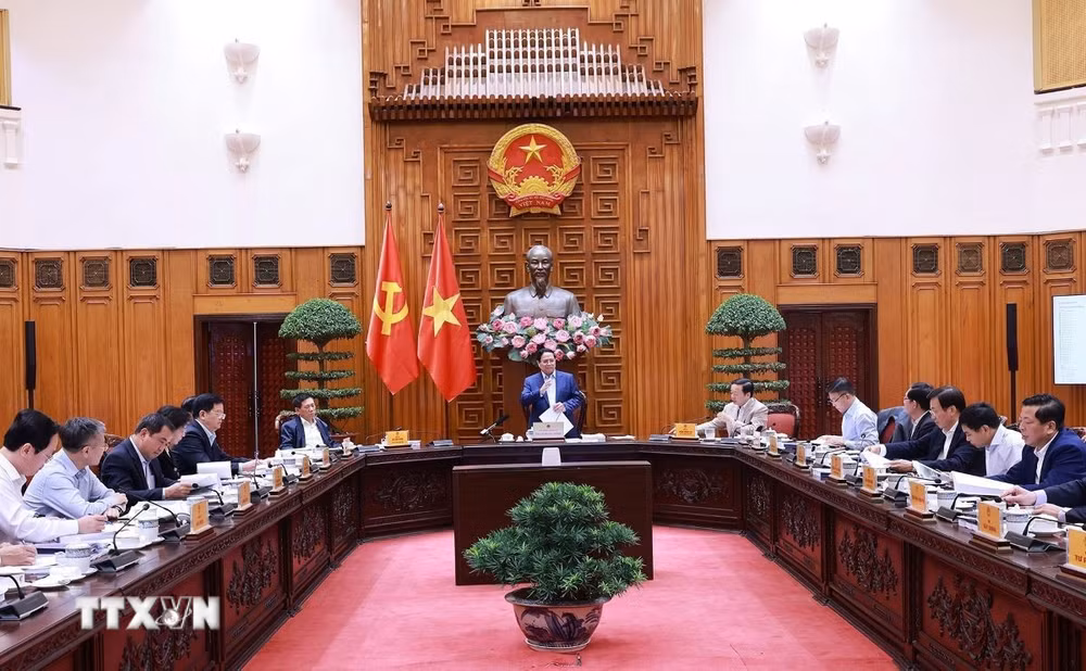 ttxvn-thu-tuong-chu-tri-hop-ve-du-an-quy-hoach-canh-quan-song-hong-15-3.jpg