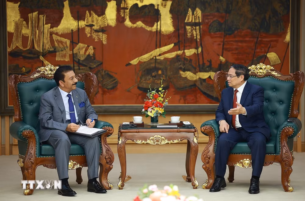 ttxvn-thu-tuong-tiep-dai-su-kuwait-tai-viet-nam-0404-3.jpg