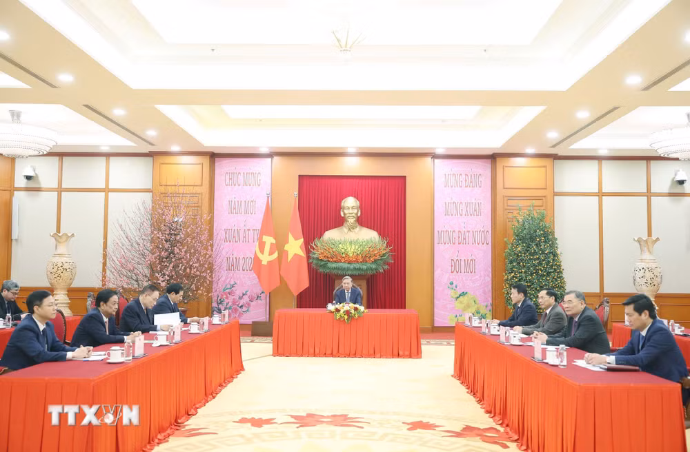 ttxvn-tong-bi-thu-to-lam-dien-dam-voi-bi-thu-thu-nhat-dang-cong-san-cuba-chu-tich-nuoc-cong-hoa-cuba-05-3.jpg