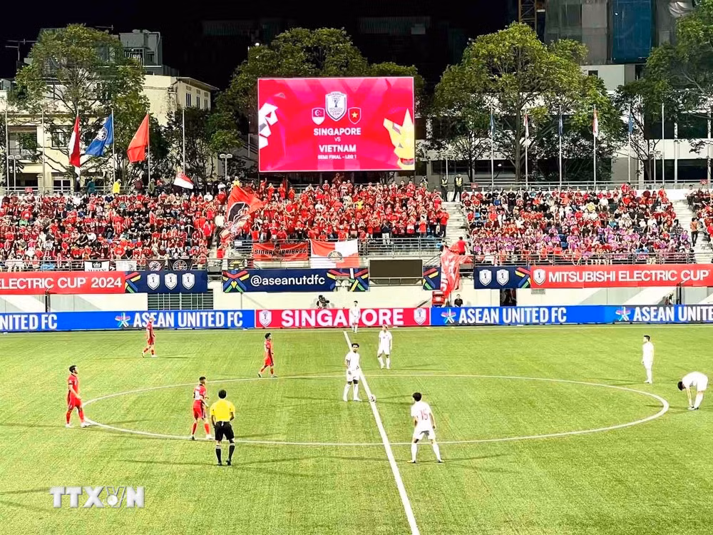 ttxvn-ban-ket-luot-di-asean-cup-2024-giua-singapore-va-viet-nam-26-1.jpg