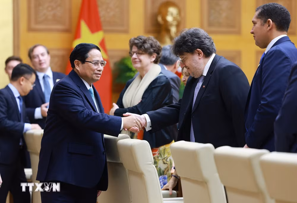 ttxvn-thu-tuong-chu-tri-toa-dam-voi-cac-doanh-nghiep-chau-au-0203-1.jpg