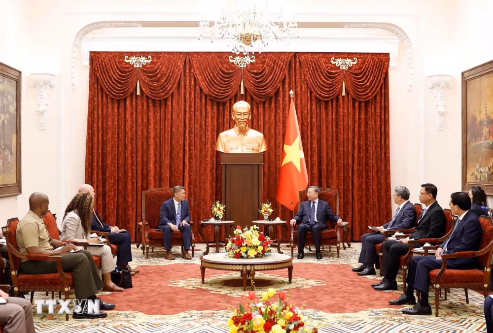 Tổng Bí thư, Chủ tịch nước tiếp Quyền Bộ trưởng Hải quân Hoa Kỳ- Ảnh 3.