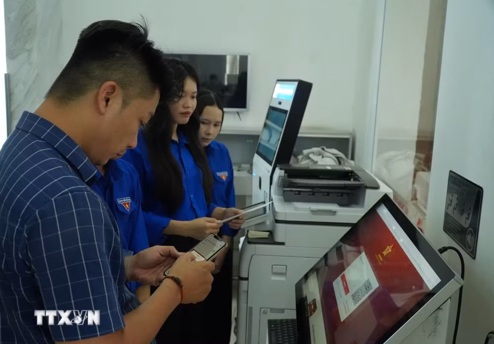 ttxvn-chinh-quyen-dia-phuong-2-cap-o-sieu-do-thi-tp-ho-chi-minh-1410-3.jpg