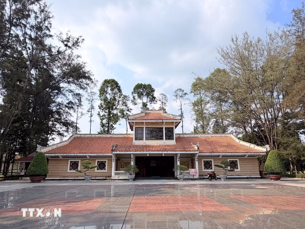 ttxvn-an-giang-que-huong-chu-tich-ton-duc-thang-duoc-cong-nhan-la-xa-dao-0804-2.jpg