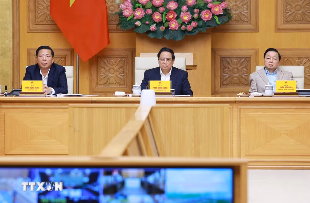 ttxvn-thu-tuong-chu-tri-phien-hop-thu-22-cua-bcd-cac-du-an-trong-diem-nganh-giao-thong-van-tai-0912-2.jpg