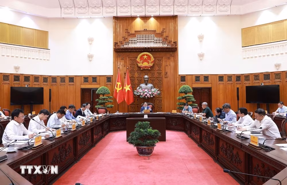 ttxvn-thu-tuong-chu-tri-cuoc-hop-day-nhanh-tien-do-thuc-hien-cac-du-an-duong-sat-2909-3.jpg