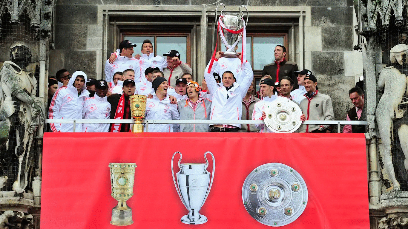 Bayern với cú ăn 3 mùa giải 2013. (Nguồn: Fcb.com) Bayern München 121 năm: Những dấu ấn đáng nhớ nhất qua năm tháng ảnh 6
