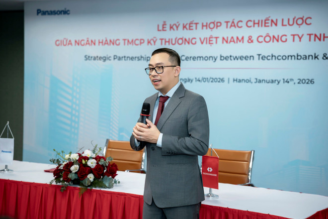 ong-nguyen-anh-tuan-giam-doc-khoi-ngan-hang-ban-le-techcombank.jpg