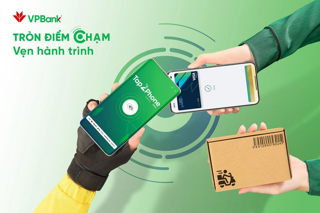 VPBank Tap2Phone은 기존의 카운터 판매 관리 소프트웨어에 쉽게 통합됩니다. (사진: 베트남+) anh-2-7.jpg
