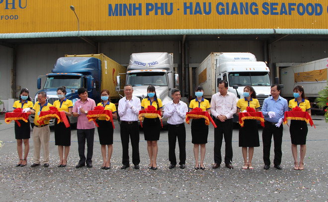 Hậu Giang: Chính thức xuất khẩu lô tôm đầu tiên trong năm 2021 ảnh 1