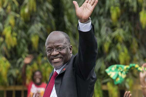 Ông John Magufuli tuyên thệ nhậm chức Tổng thống Tanzania ảnh 1