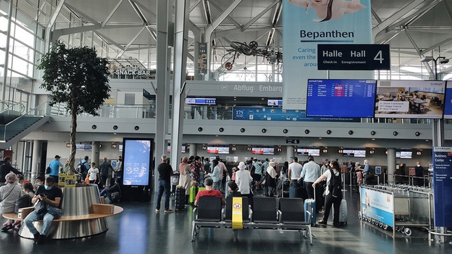 Thụy Sĩ: Sân bay EuroAirport ở Basel liên tục bị đe dọa đánh bom ảnh 1