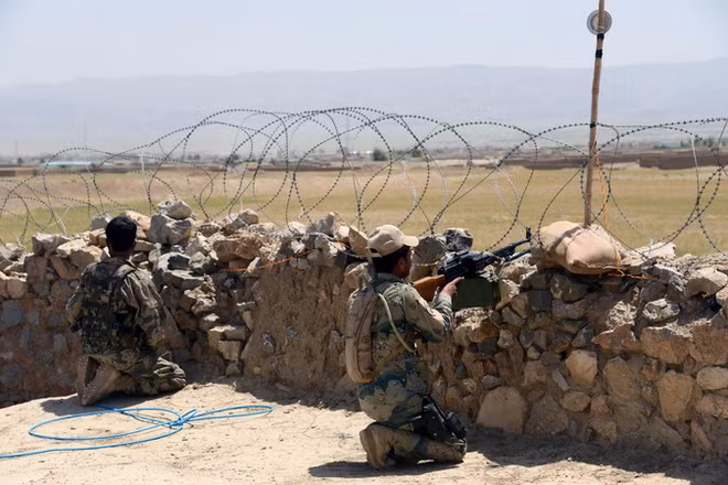 Pakistan xây dựng hàng rào toàn bộ biên giới với Afghanistan ảnh 1