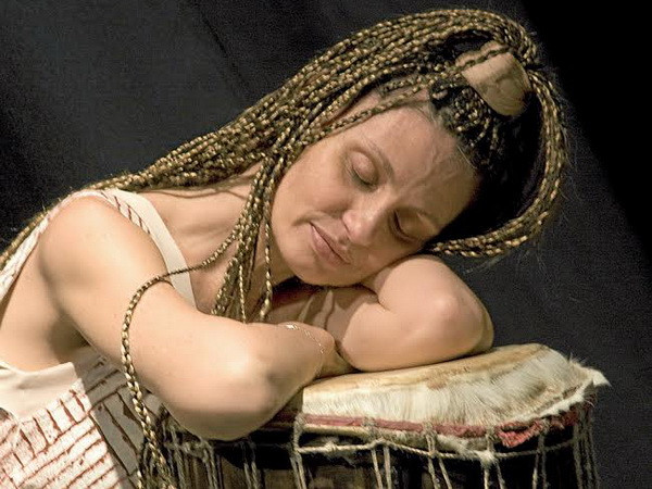 Ana Clara Guerra Marques: Trụ cột của múa đương đại châu Phi ảnh 1