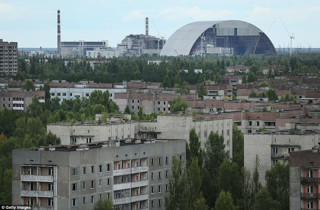 Thành phố trở thành phế tích 30 năm sau thảm họa Chernobyl ảnh 4