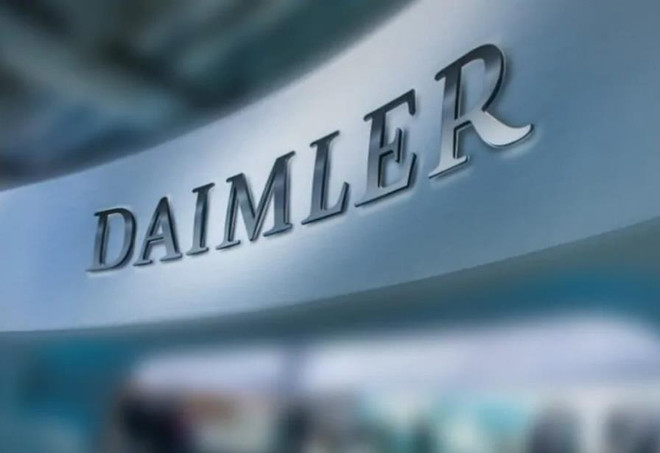 Daimler hạ triển vọng lợi nhuận do vụ bê bối khí thải ôtô ảnh 1