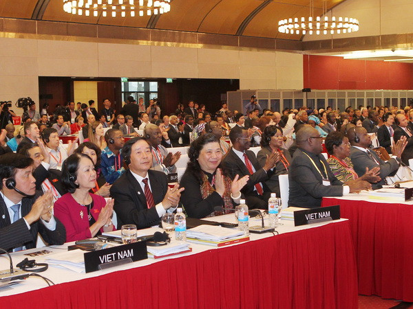 Kịp thời cấp cứu một đại biểu Quốc hội Uganda tham dự IPU 132 ảnh 1