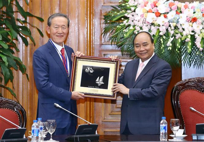 Thủ tướng tiếp Chủ tịch Liên đoàn Công nghiệp Hàn Quốc ảnh 1