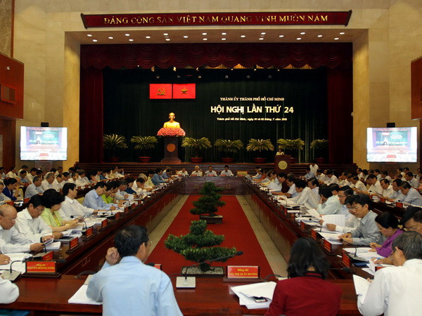 Hội nghị Thành ủy TP.HCM: Nỗ lực thực hiện các nhiệm vụ năm 2015 ảnh 1