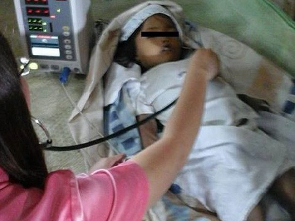 Philippines: Bé gái đã chết đột ngột sống lại trong lễ tang ảnh 1