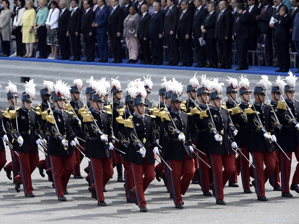 [Photo] Pháp tổ chức trọng thể lễ kỷ niệm Ngày Quốc khánh ảnh 2