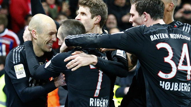 Bayern Munich vô địch lượt đi Bundesliga với số điểm kỷ lục ảnh 1
