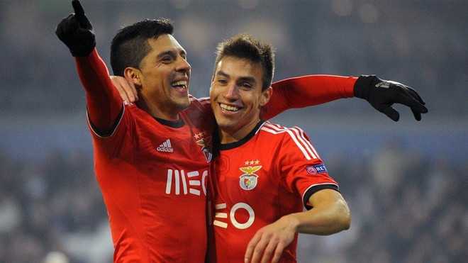 M.U sẽ chi đậm vì Enzo Perez và Nicolas Gaitan? (Nguồn: Getty Images) Chuyển nhượng 20/12: M.U ngắm sao Argentina, Barca có "Messi mới"? ảnh 1